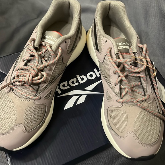 Reebok  Running /Trail Shoes - Picture 1 of 6